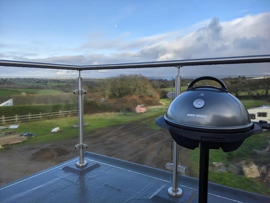 Chy Lowen, Great Valley Views From Balcony Hayle Exterior photo